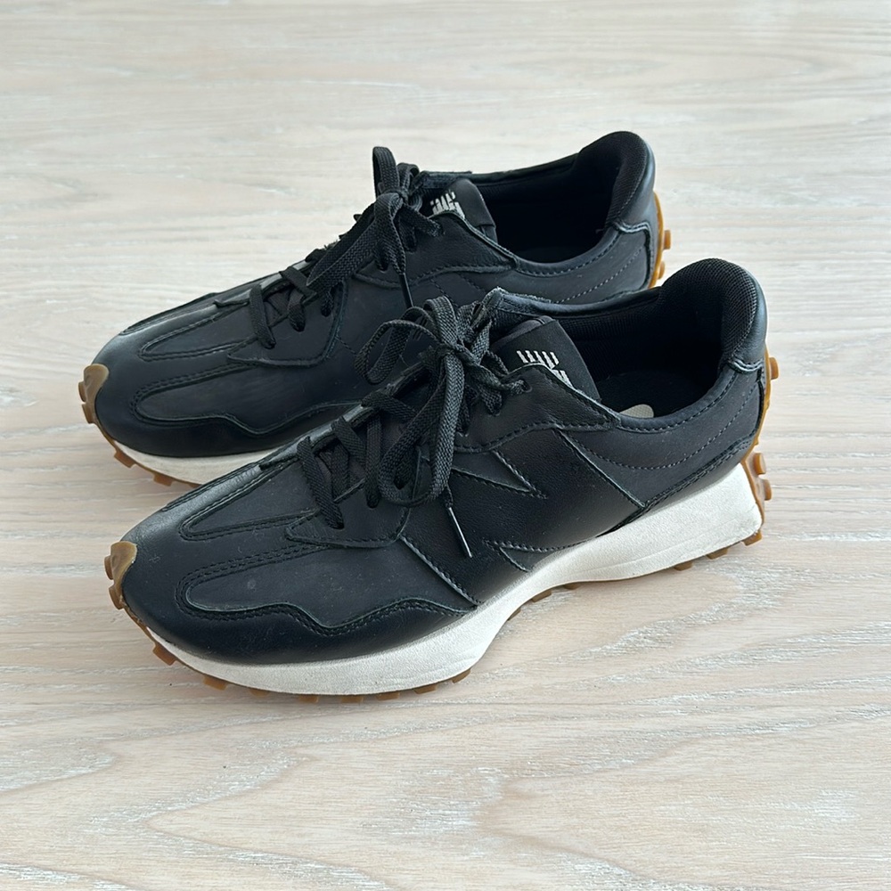 New Balance 327 Black with Black logo Size 8.5 women